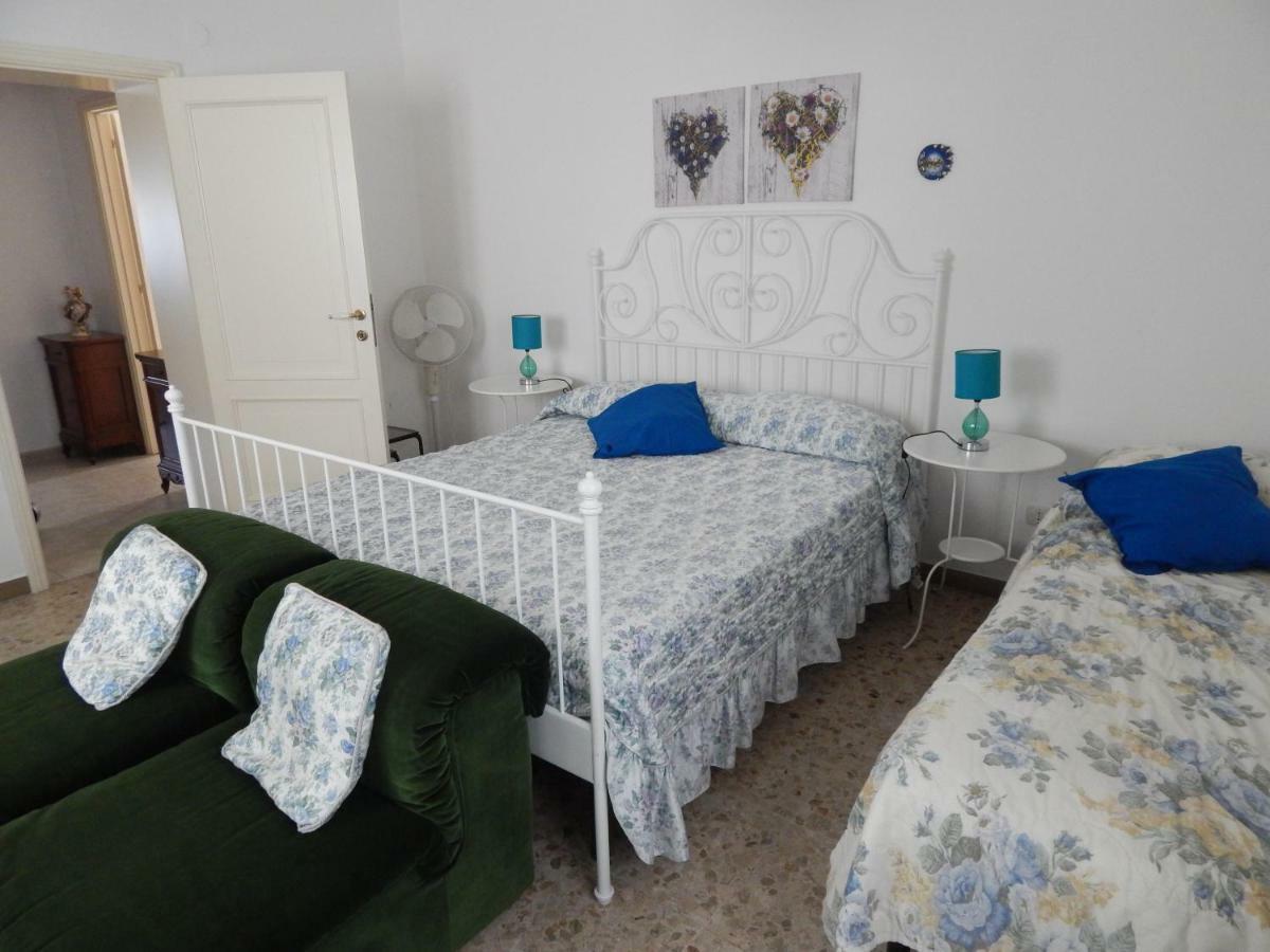 Casa Linda, A Due Passi Dal Mare Apartman Numana Kültér fotó